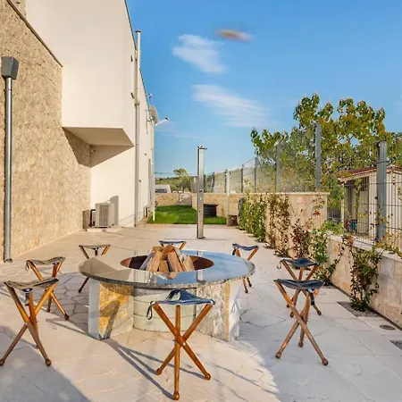 Maritime - Exklusive Strandvilla Mit Beheiztem Pool, Grillhuette & Meerblick Bei Zadar Villa Ljubač