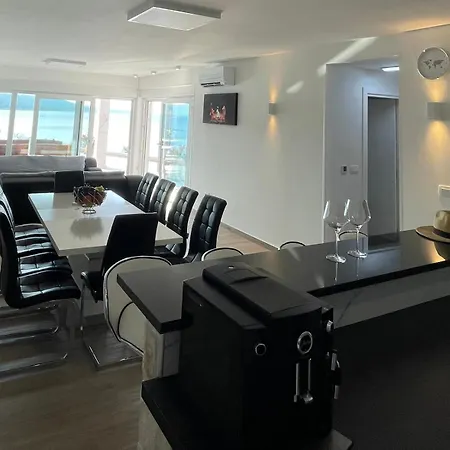 Maritime - Exklusive Strandvilla Mit Beheiztem Pool, Grillhuette & Meerblick Bei Zadar * Ljubač